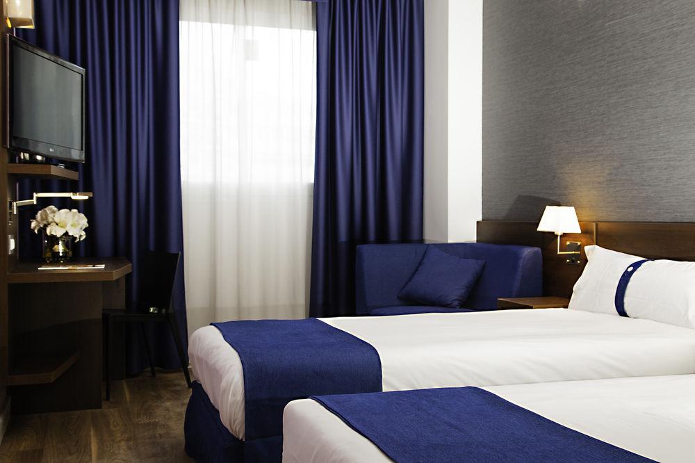 Hotel Olympia Universidades Valenza Esterno foto
