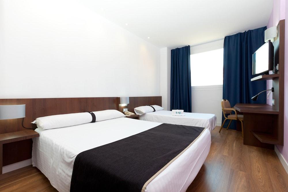 Hotel Olympia Universidades Valenza Esterno foto