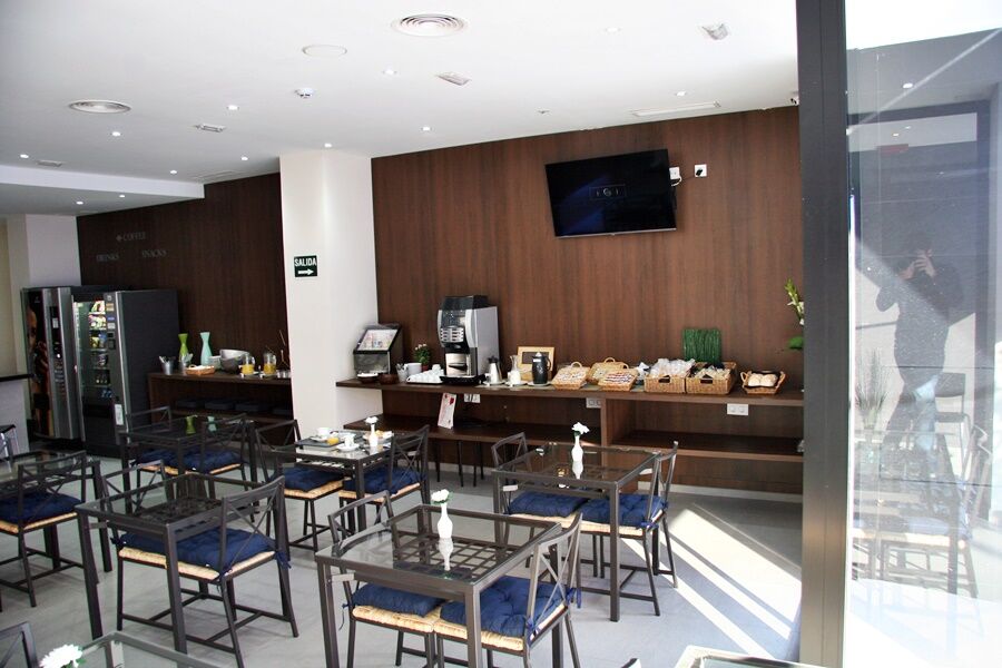 Hotel Olympia Universidades Valenza Esterno foto